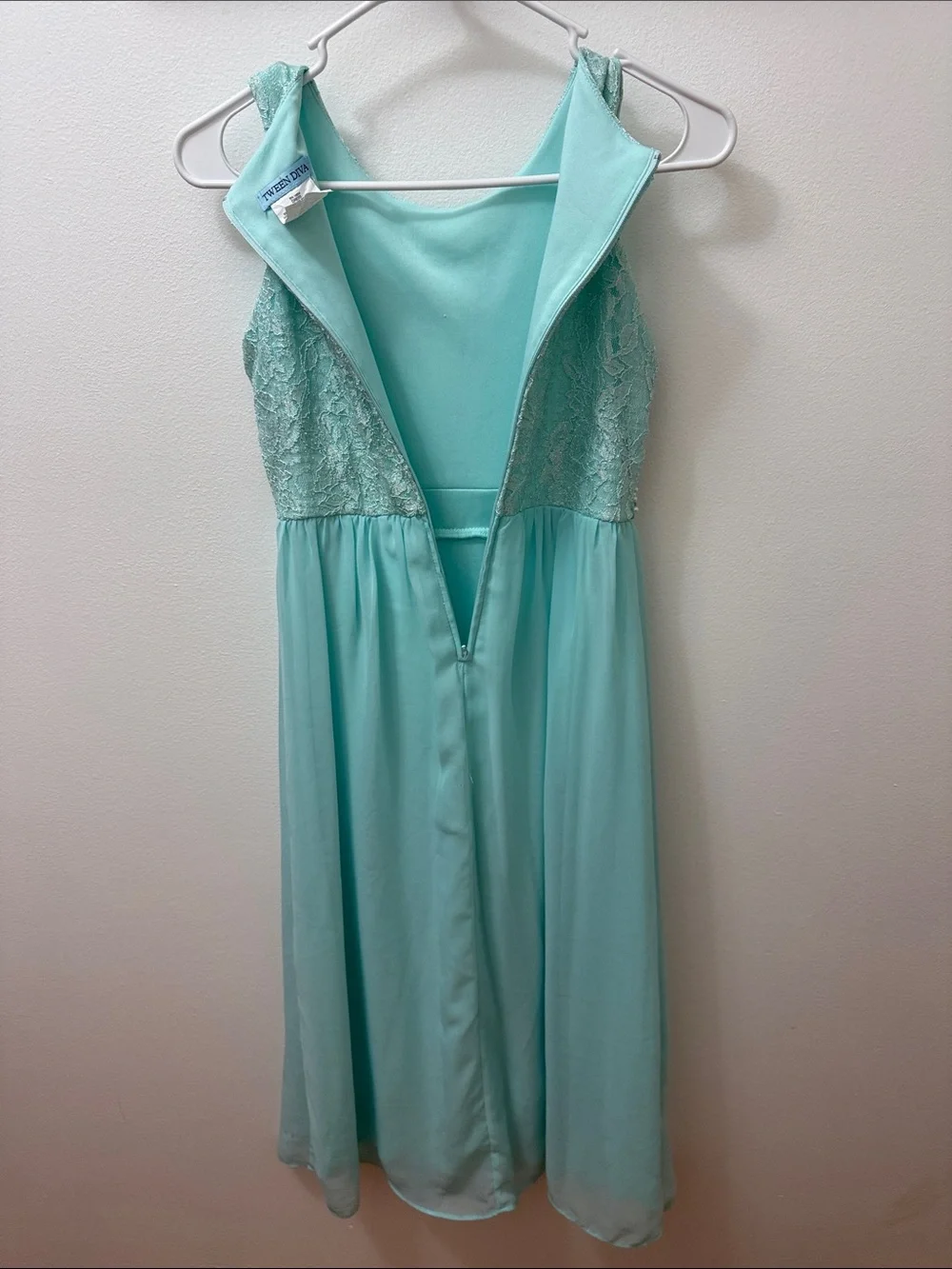 Tween Dive Girls' Aqua Lace Chiffon Gown with Beaded Waistband